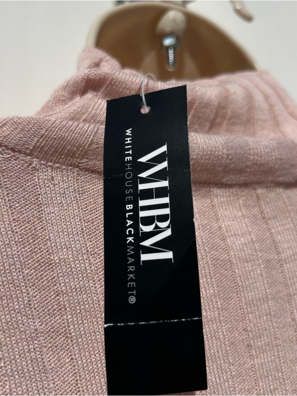 White House Black Market Lightweight Ribbed Cashmere Blend Rose Mockneck MED NWT - Picture 8 of 12